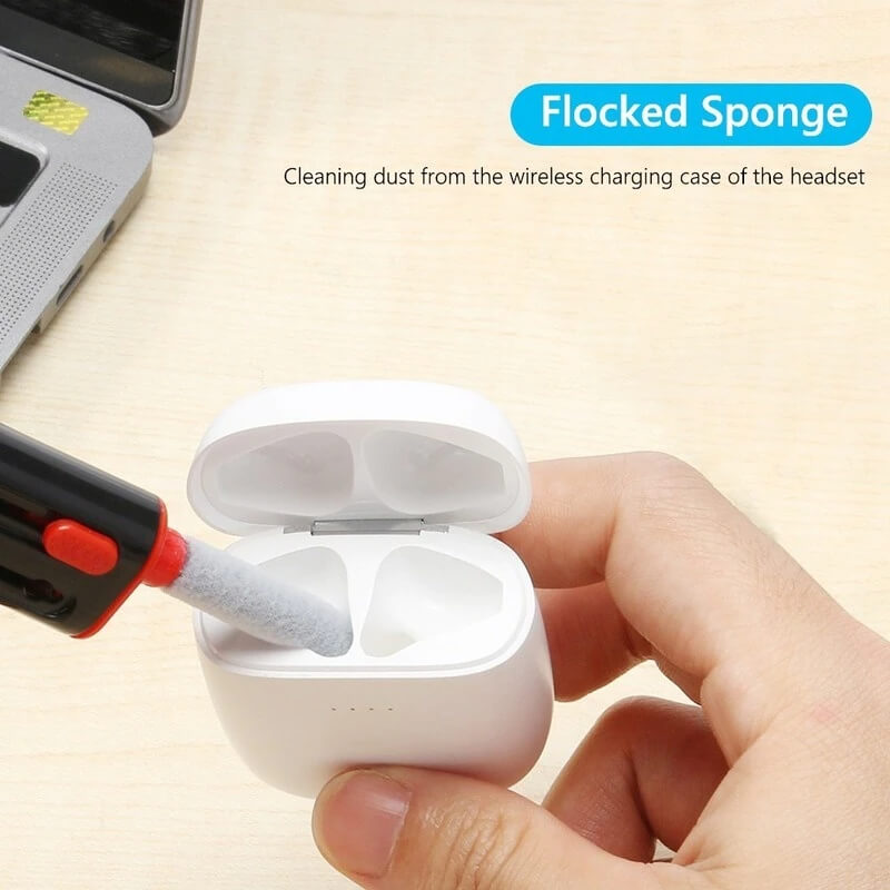 5 In 1 Retractable Keyboard & Earphone Cleaning Sponge